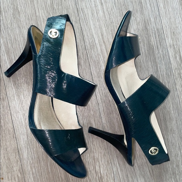 Michael Kors Rochelle open toe sling back heels in patent leather size 9.5 - Picture 3 of 6